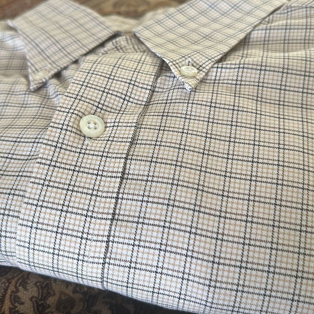 Like New Turnbury Button Down Large - image 4